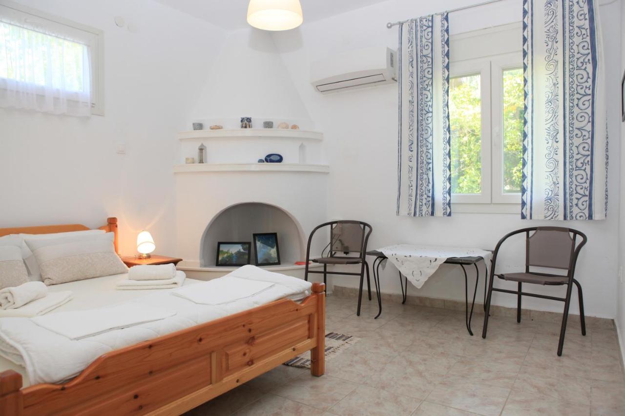 O Pyrgos Accommodations Panormos  Luaran gambar