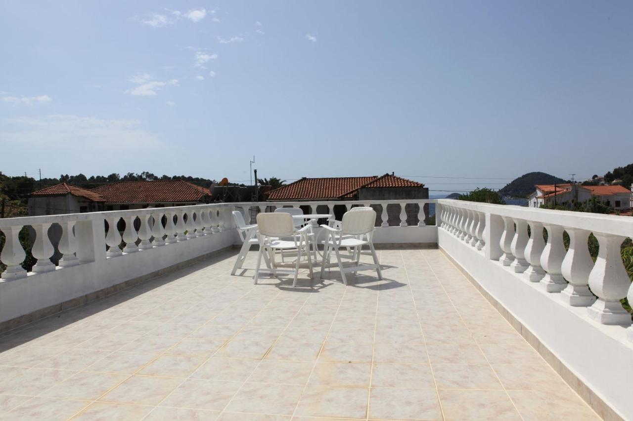 O Pyrgos Accommodations Panormos  Luaran gambar