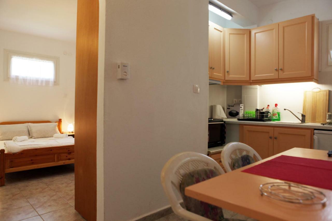 O Pyrgos Accommodations Panormos  Luaran gambar