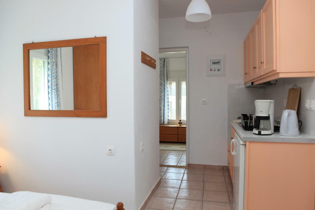 O Pyrgos Accommodations Panormos  Luaran gambar