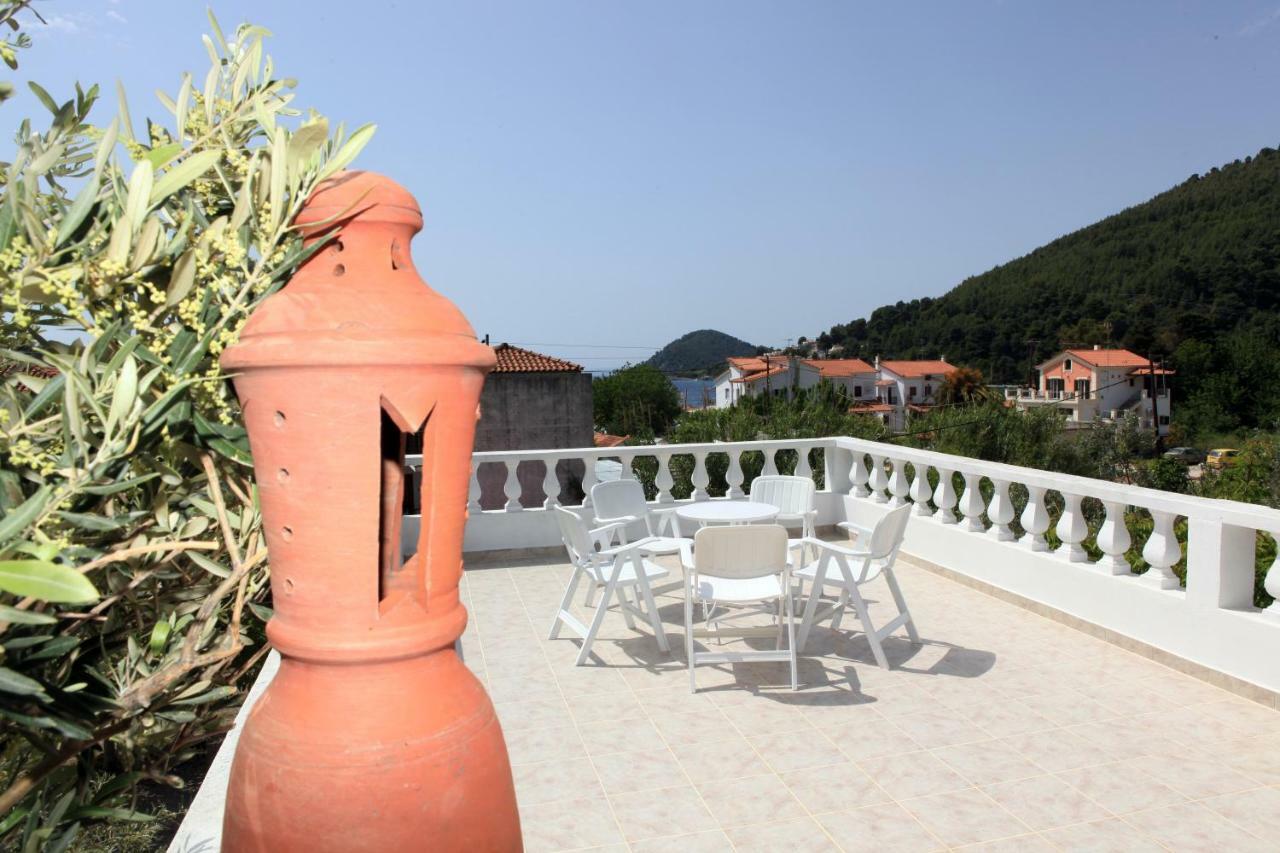 O Pyrgos Accommodations Panormos  Luaran gambar